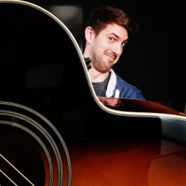 Profilbild von Manu Bassist*in aus Bruchsal