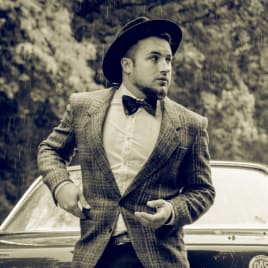 Seo.images.profile.avatar.name-category-city