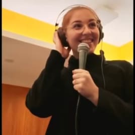 Profilbild von Kyra M. Sänger*in aus Bremen