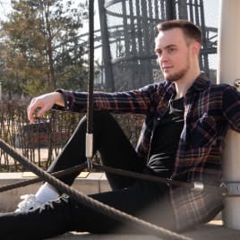 Profilbild von Lukas Pianist*in aus Lindenfels