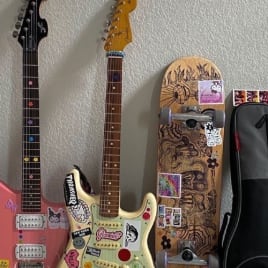 Profilbild von Elena Gitarrist*in aus Regensburg