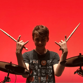 Profilbild von Tom Schlagzeuger*in aus Marl