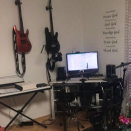 Seo.images.profile.avatar.name-category-city