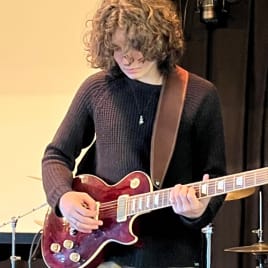 Profilbild von Sami Gitarrist*in aus Giessen