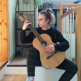 Profilbild von Nils Gitarrist*in aus Solingen