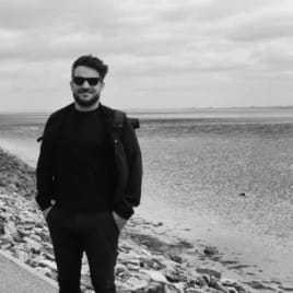 Profilbild von Christian Bassist*in aus Hamburg