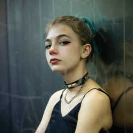 Profilbild von Lou v.L. Sängerin aus Berlin