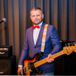 Profilbild von Waldemar Wall Bassist aus Stuttgart