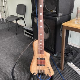 Profilbild von Dimi N Bassist*in aus Rudolstadt