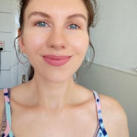 Profilbild von Nina naja Singer-Songwriterin aus Essen