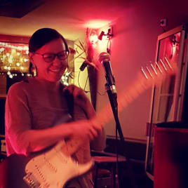 Profilbild von Krizzly Bear Songwriterin aus Konstanz