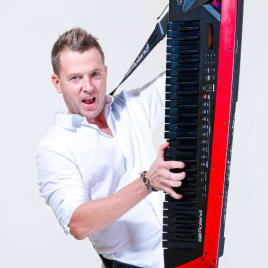 Profilbild von Eugene Kazantsev Keyboarder*in aus Beverstedt