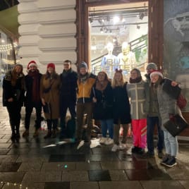 Seo.images.profile.avatar.name-category-city