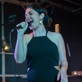 Profilbild von Gabi Peter Hochzeitsmusikerin aus Ingolstadt