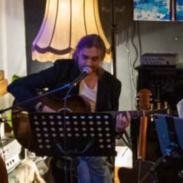 Profilbild von Jonas Willenbrink Gitarrist aus Frankfurt am Main