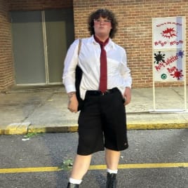 Seo.images.profile.avatar.name-category-city