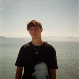 Seo.images.profile.avatar.name-category-city