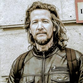 Seo.images.profile.avatar.name-category-city