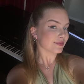 Profilbild von Polina Gioia Singer-Songwriterin aus Hamburg