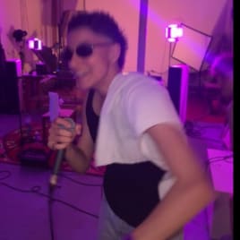 Seo.images.profile.avatar.name-category-city