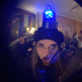 Profilbild von Loosh Singer-Songwriter*in aus Nürnberg