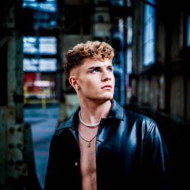 Profilbild von Dawson Singer-Songwriter aus Zürich