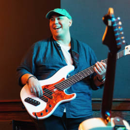 Profilbild von YourEveryDayBassist Bassist aus Hamburg