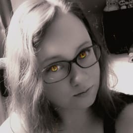 Profilbild von Nadine Gitarristin aus Ilsede