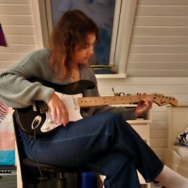 Profilbild von Linny Singer-Songwriter*in aus Hamburg