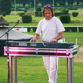 Profilbild von Tom Kuhn Künstler aus München