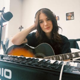 Profilbild von Leni Singer-Songwriterin aus Köln