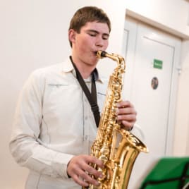 Profilbild von Maksym Hrabo Saxophonist aus Франкенберг
