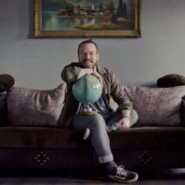 Seo.images.profile.avatar.name-category-city