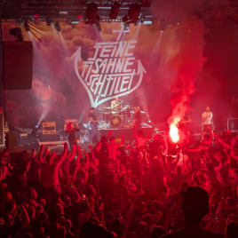 Seo.images.profile.avatar.name-category-city