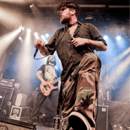 Seo.images.profile.avatar.name-category-city