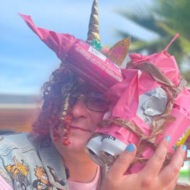 Seo.images.profile.avatar.name-category-city