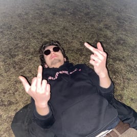 Seo.images.profile.avatar.name-category-city