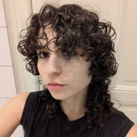 Profilbild von Ekavi Amrmenaki Singer-Songwriterin aus Berlin