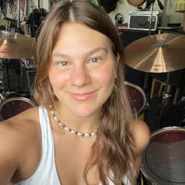 Profilbild von Lara-Luna Schlagzeugerin aus Wien