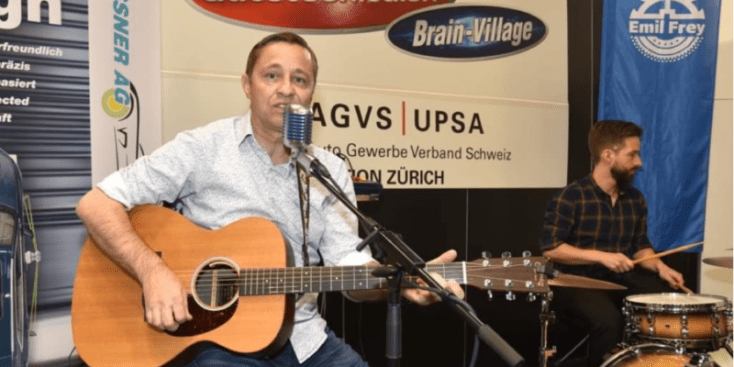 BILL Singer-Songwriter*in aus Uster Profilbanner von BILL Singer-Songwriter*in aus Uster
