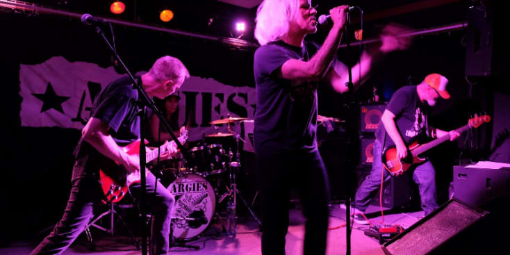 Bannerbild von Rob Bassist*in aus Zürich