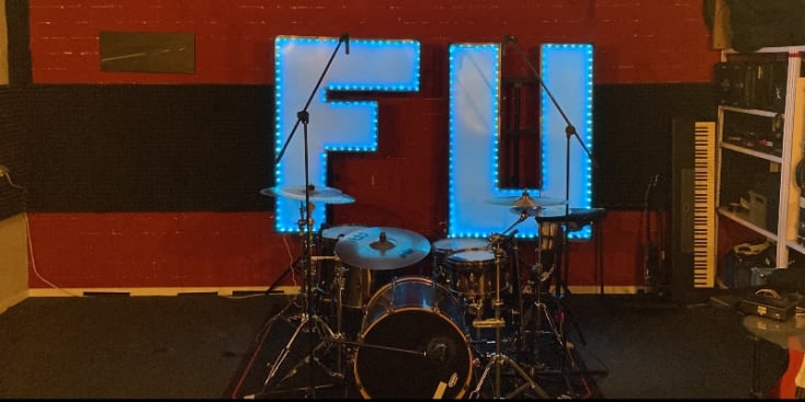 Bannerbild von Felix Schlagzeuger*in aus Köln