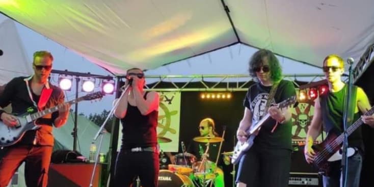 Bannerbild von George Gitarrist*in aus Oldendorf