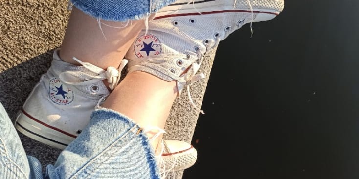 Bannerbild von Ännlee June Singer-Songwriter*in aus Berlin