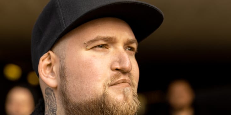 Bannerbild von Dennis Daniel Singer-Songwriter*in aus Vaterstetten