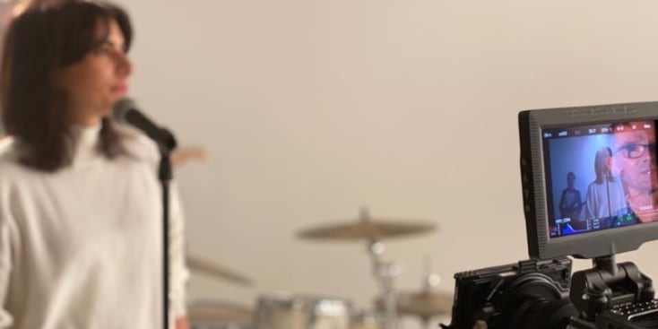 Bannerbild von Miriam Suarez Singer-Songwriter*in aus Essen