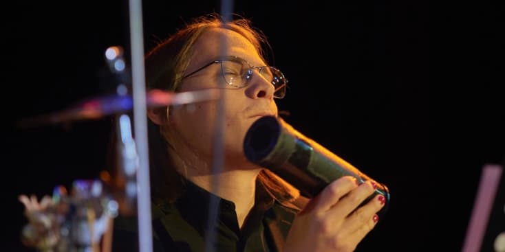 Bannerbild von Jonas Percussionist*in aus Zürich