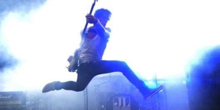 Bannerbild von Tobias Reich Bassist aus Eiselfing Bannerbild von Tobias Reich Bassist aus Eiselfing