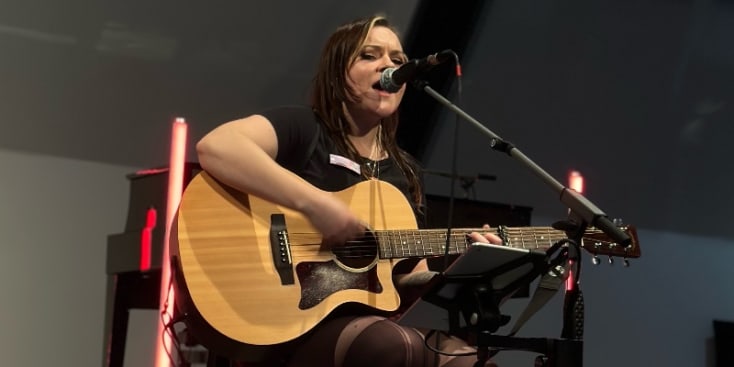 Bannerbild von Lynn Sängerin aus Bochum