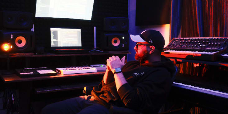 Bannerbild von The Chirurg Musikproduzent*in aus Bielefeld